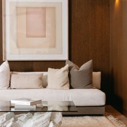 At Peridot, art takes center stage. From our lobby to resident areas and beyond, we have curated a mix of artwork that inspires those who enter our doors to lead a full life. But who are the artists behind the beauty hanging in our spaces? 🤔  One of them is Amy Berlin. A self-taught artist, her work focuses on abstract paper collage. Currently creating in Dallas, Amy's pieces were featured in the Kips Bay Show House in Dallas in 2020 and 2021 and are part of the permanent collection of Parachute ... Instagram post from @peridotresidences on July 22, 2024 11:18:00am
